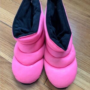 Pink capezio ballet shoe cover